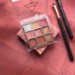 9-Color Starry Sky Eyeshadow Palette